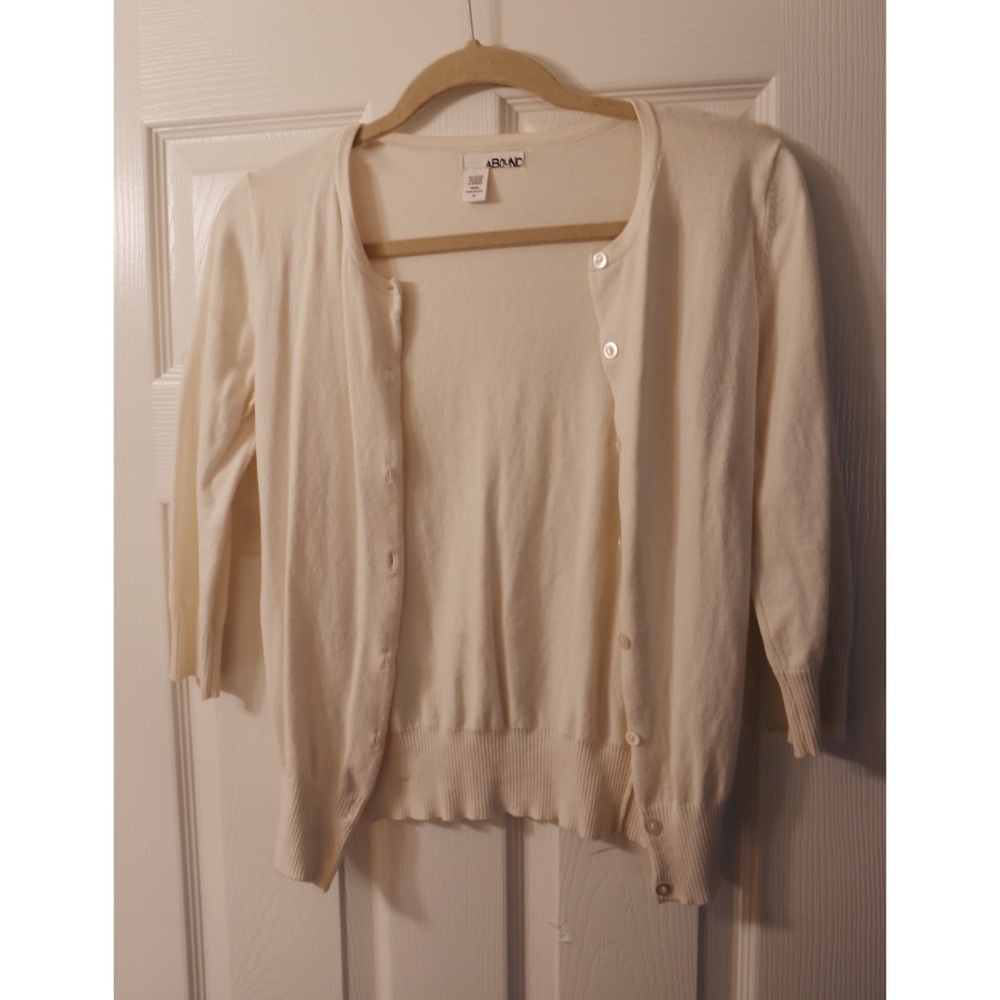 ABOUND beige cream cardigan - size medium